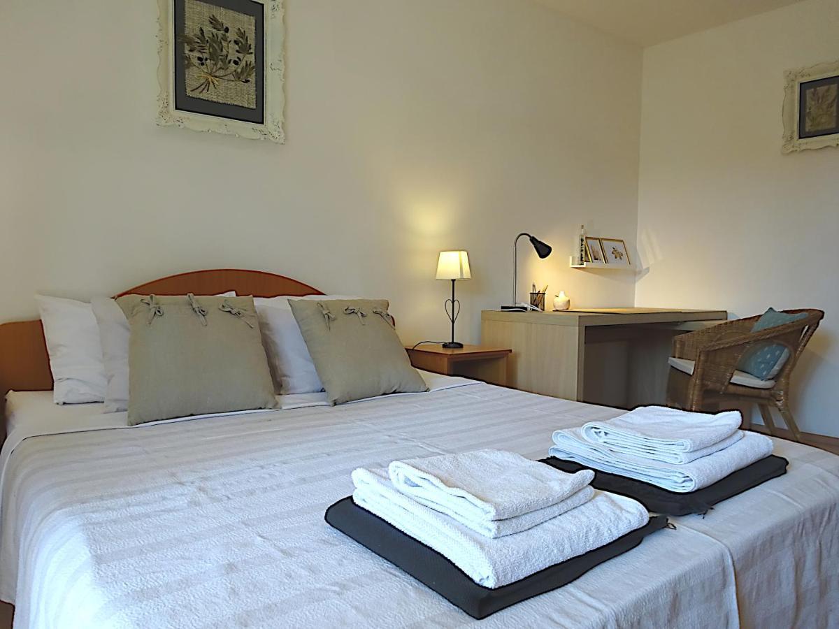 סודוראד Eco Apartments Kate מראה חיצוני תמונה